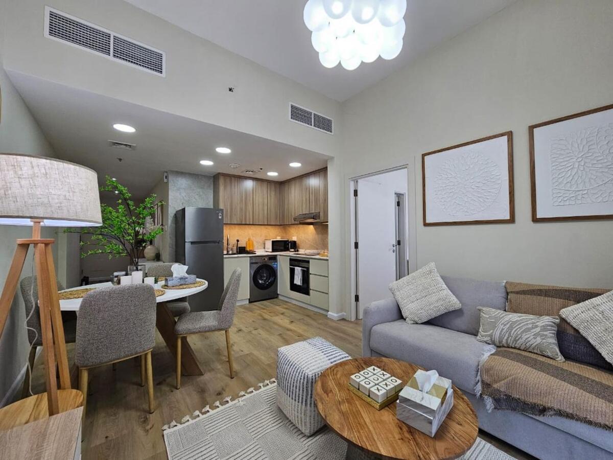 Luxury 1br By Marina Walk! Apartment Dubai