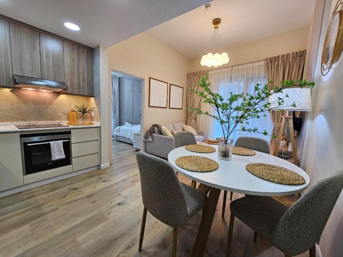 Luxury 1br By Marina Walk! *