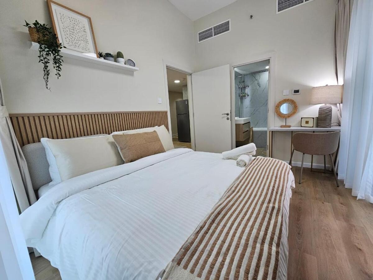 Luxury 1br By Marina Walk! Dubai