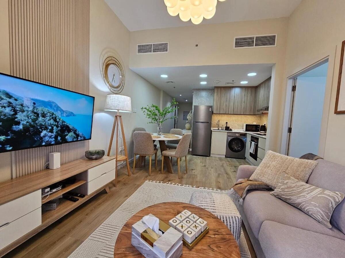 Luxury 1br By Marina Walk! Dubai