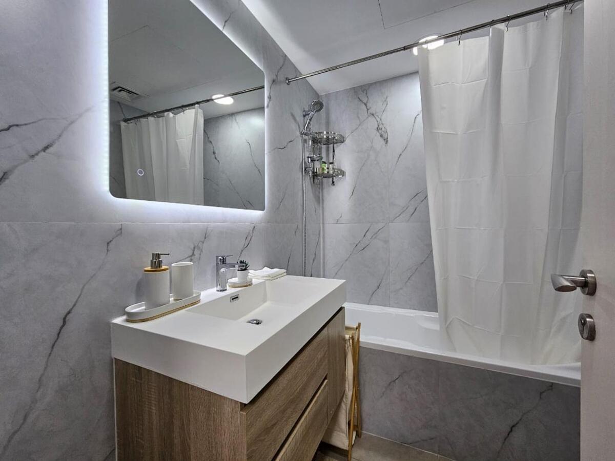 Apartment Luxury 1br By Marina Walk! Dubai