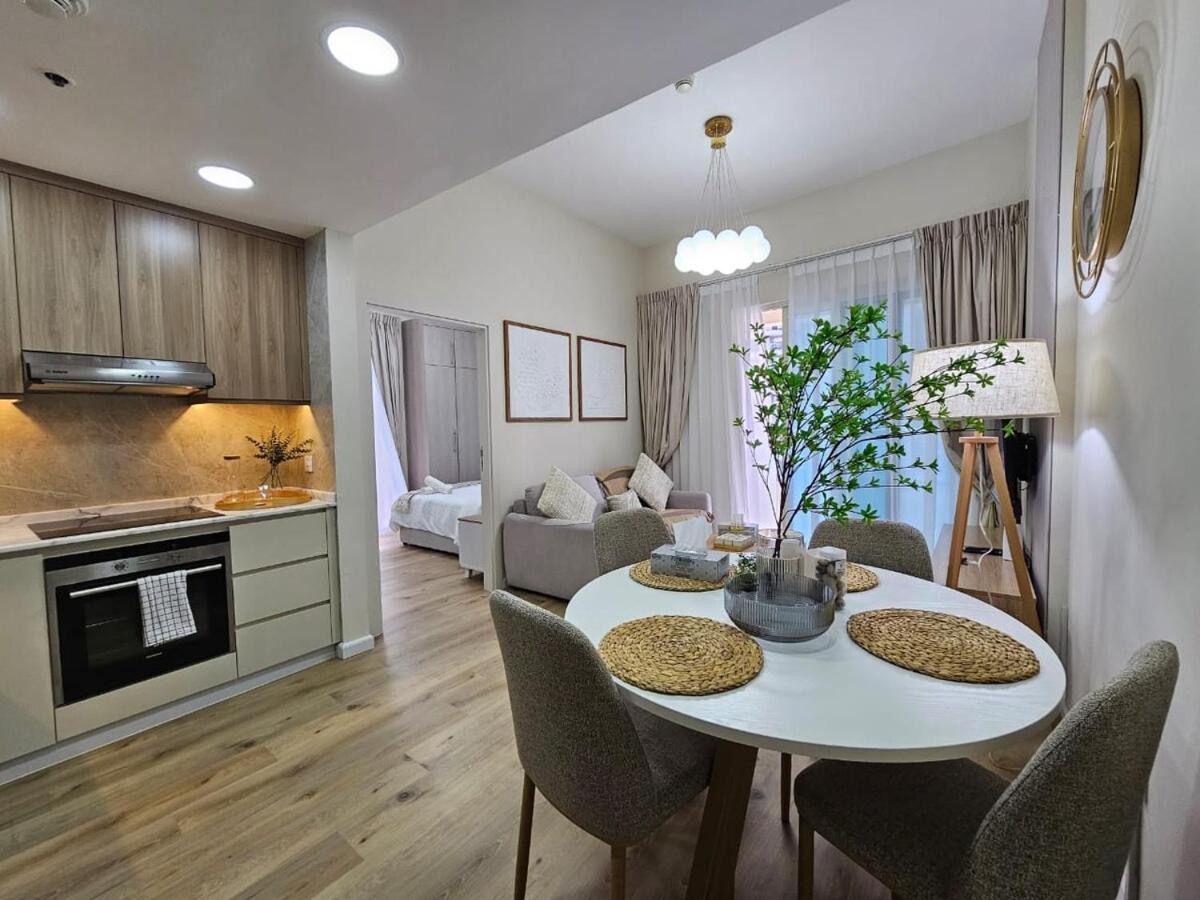 Luxury 1br By Marina Walk! *
