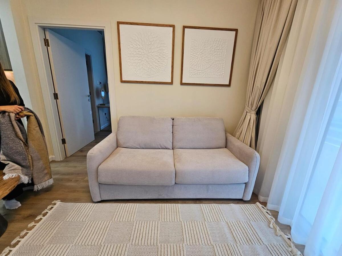 Luxury 1br By Marina Walk!